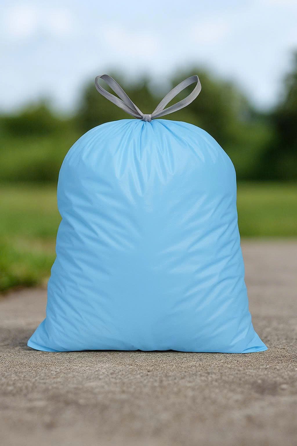 Túi rác có dây rút DEODEO 62 cm x 70 cm - 010535 7 z6896212008715 a2bb2749ee5d3904b08573e24614d462 451fd594a20843b0b6b9aafd925474bc - Mua trực tiếp từ nhà máy - Thương hiệu toàn cầu, sản phẩm tốt nhất, danh mục lớn nhất Việt Nam, giá và chất lượng hàng đầu, dịch vụ uy tín đoạt giải Best Performance.